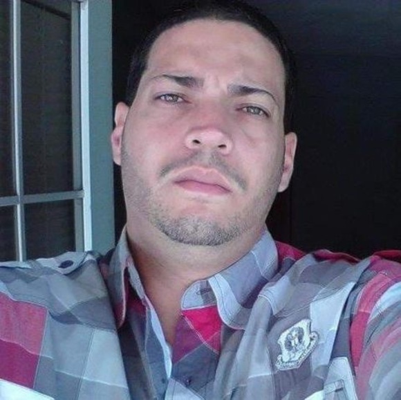 Meet your Posher, Mark - Picture 1 of 1